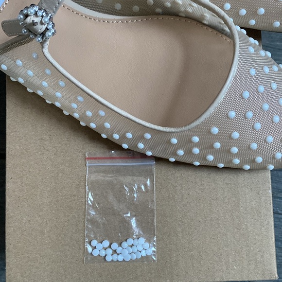 Steve Madden “Gwinnie” Pearl/Mesh shoes - Picture 5 of 6